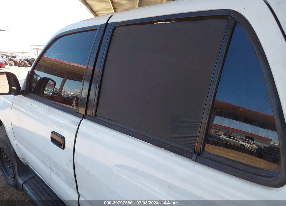 1998 TOYOTA 4RUNNER VIN: JT3GM84R0W0022829