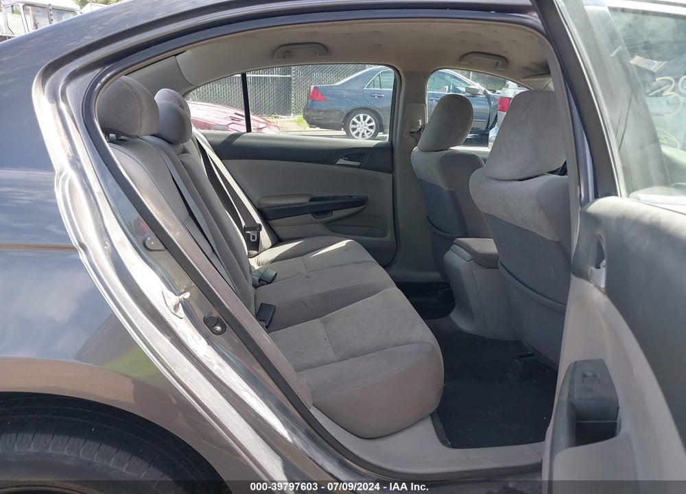 2009 HONDA ACCORD 2.4 LX VIN: 1HGCP26379A146992