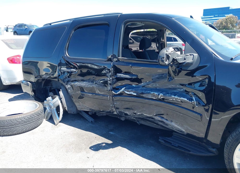 2007 CHEVROLET TAHOE LS VIN: 1GNFC13C57J398508