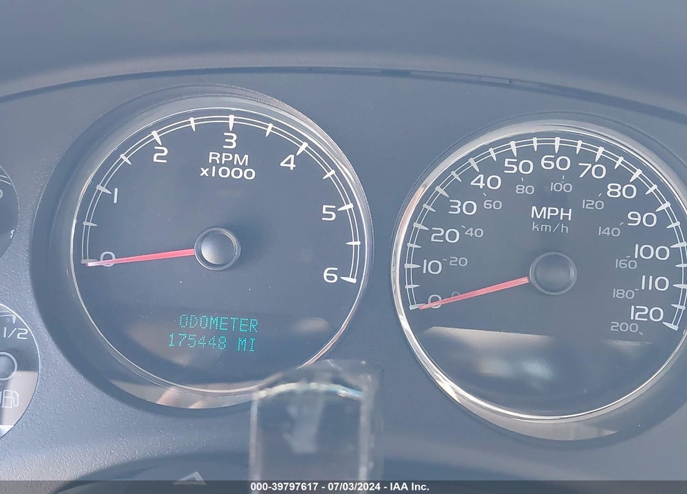 2007 CHEVROLET TAHOE LS VIN: 1GNFC13C57J398508