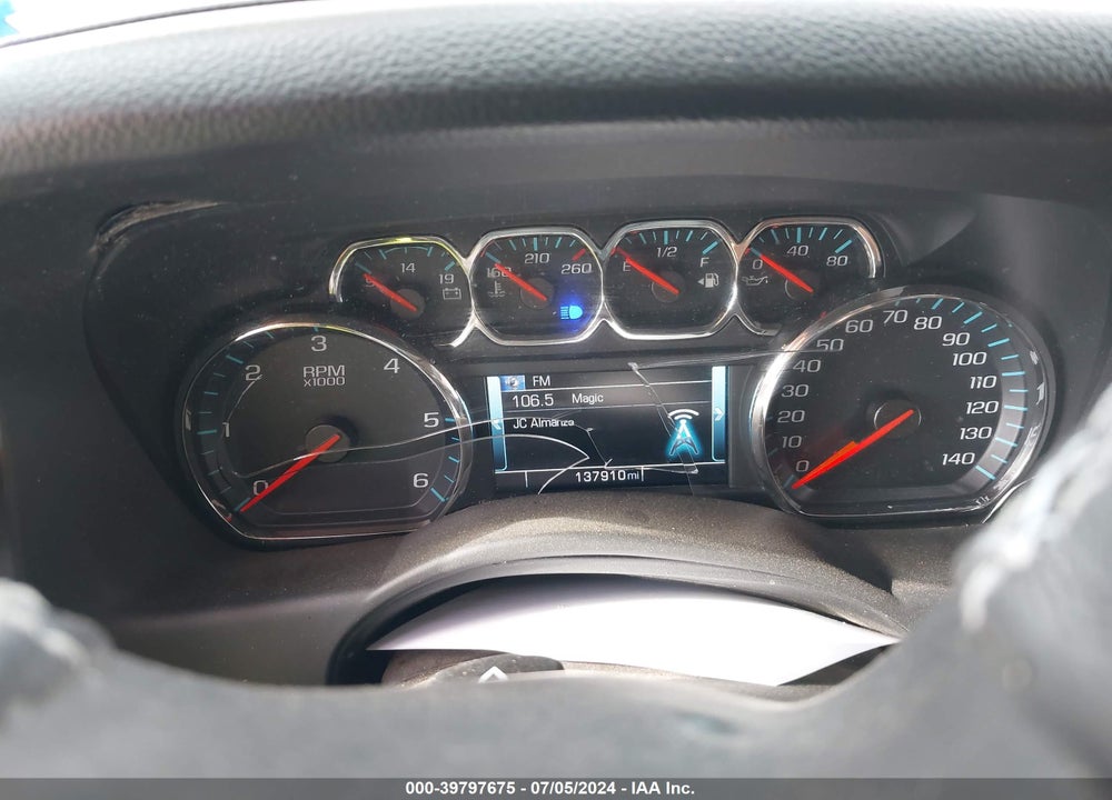 2018 CHEVROLET TAHOE LT VIN: 1GNSKBKC1JR279646
