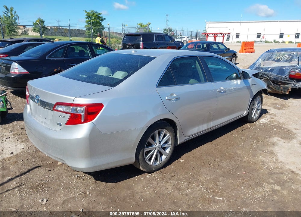 2014 TOYOTA CAMRY HYBRID XLE VIN: 4T1BD1FK0EU099541