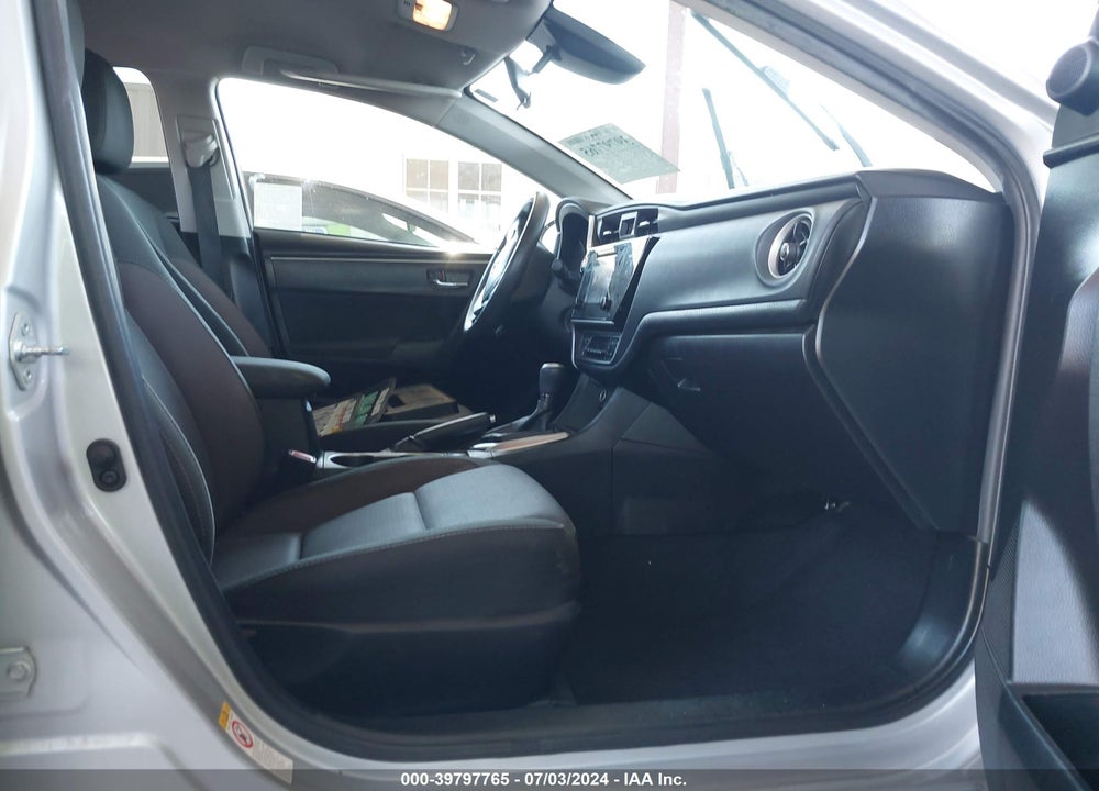 2017 TOYOTA COROLLA LE VIN: 5YFBURHE8HP670429