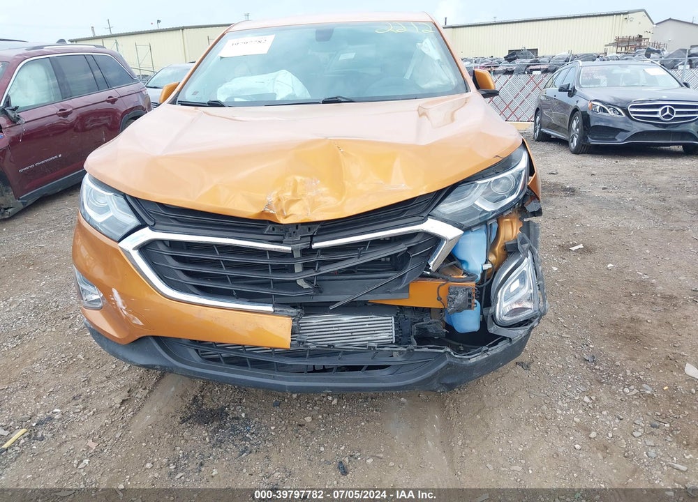 2018 CHEVROLET EQUINOX LT VIN: 2GNAXJEV3J6172212