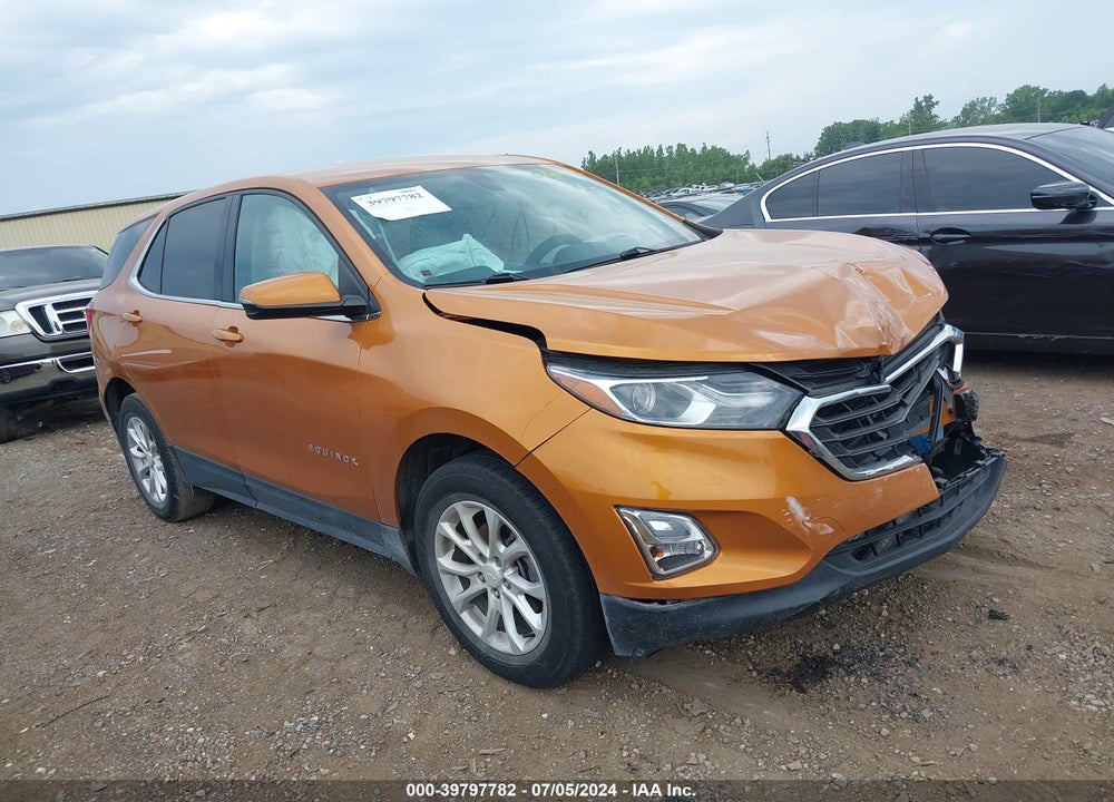 2018 CHEVROLET EQUINOX LT VIN: 2GNAXJEV3J6172212