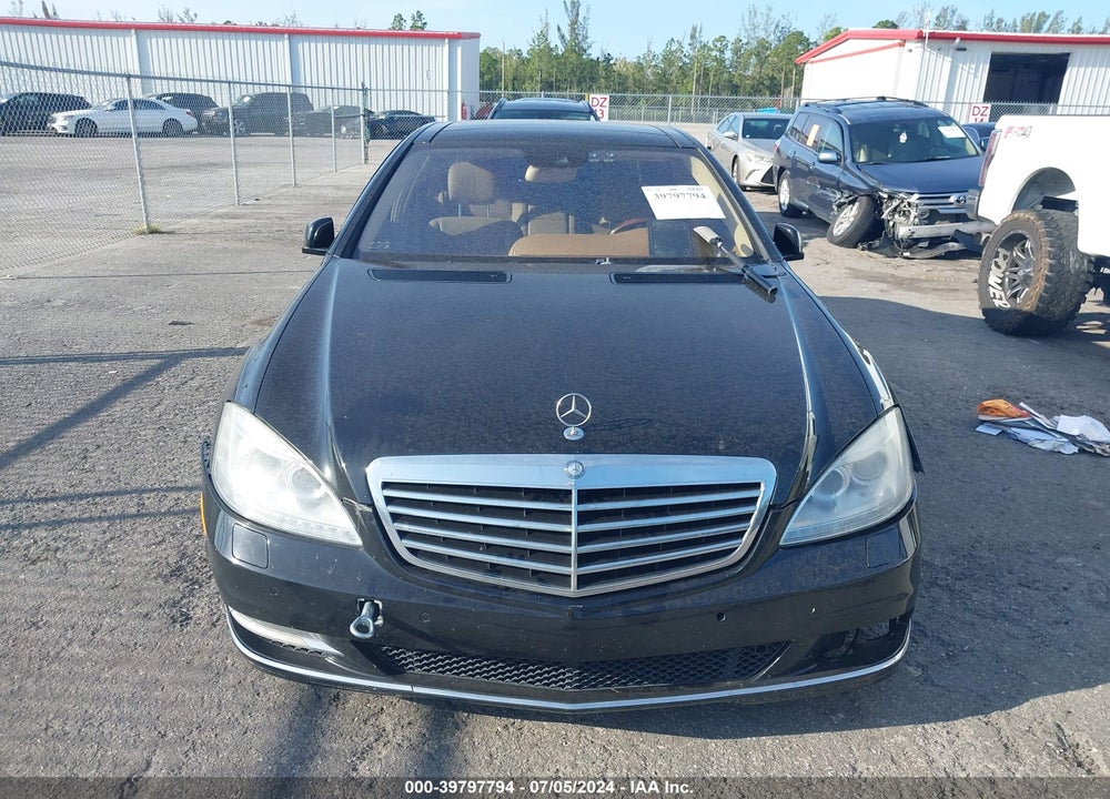 2013 MERCEDES-BENZ S 550 VIN: WDDNG7DB5DA500229