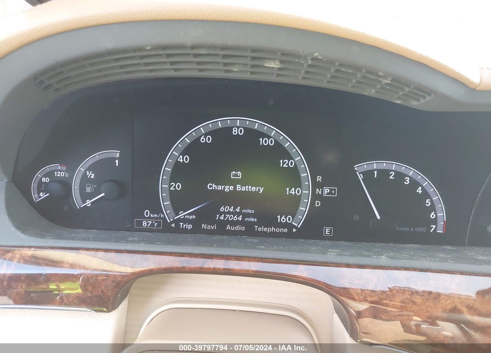 2013 MERCEDES-BENZ S 550 VIN: WDDNG7DB5DA500229