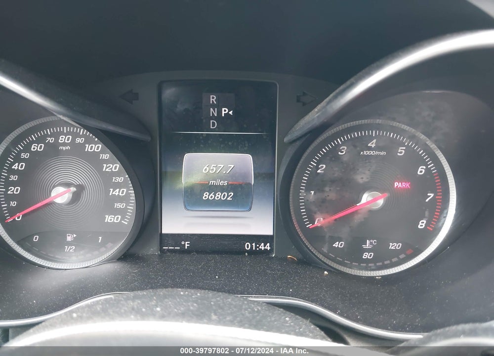 2017 MERCEDES-BENZ C 300 4MATIC/LUXURY 4MATIC/SPORT 4MATIC VIN: WDDWF4KB4HR224786
