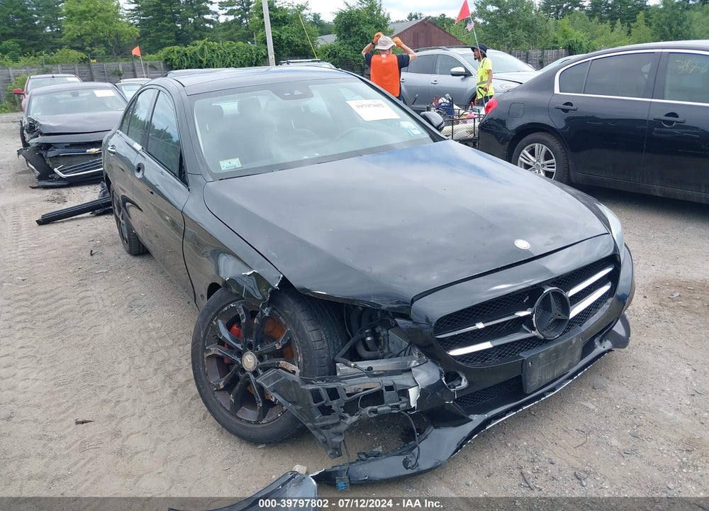 2017 MERCEDES-BENZ C 300 4MATIC/LUXURY 4MATIC/SPORT 4MATIC VIN: WDDWF4KB4HR224786