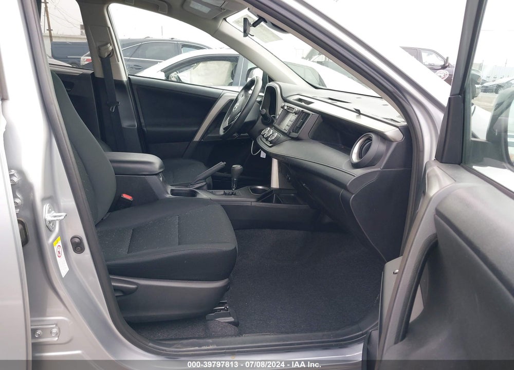 2017 TOYOTA RAV4 LE VIN: 2T3ZFREV2HW326257
