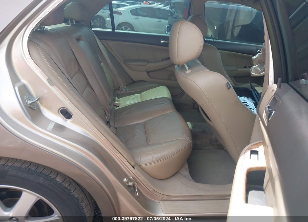 2005 HONDA ACCORD 3.0 EX VIN: 1HGCM66575A018828