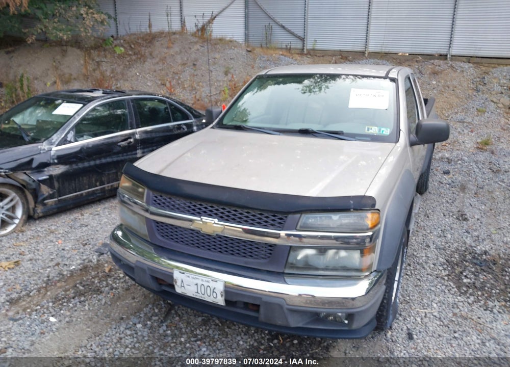 2005 CHEVROLET COLORADO VIN: 1GCDT196158104298