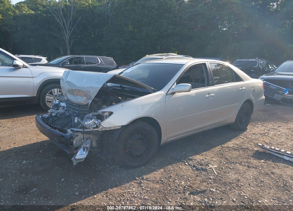 2004 TOYOTA CAMRY LE VIN: 4T1BE32K94U796848