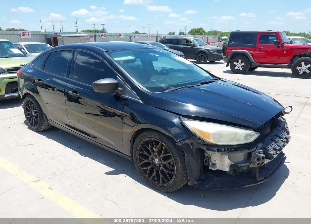 2016 FORD FOCUS S VIN: 1FADP3E24GL336578