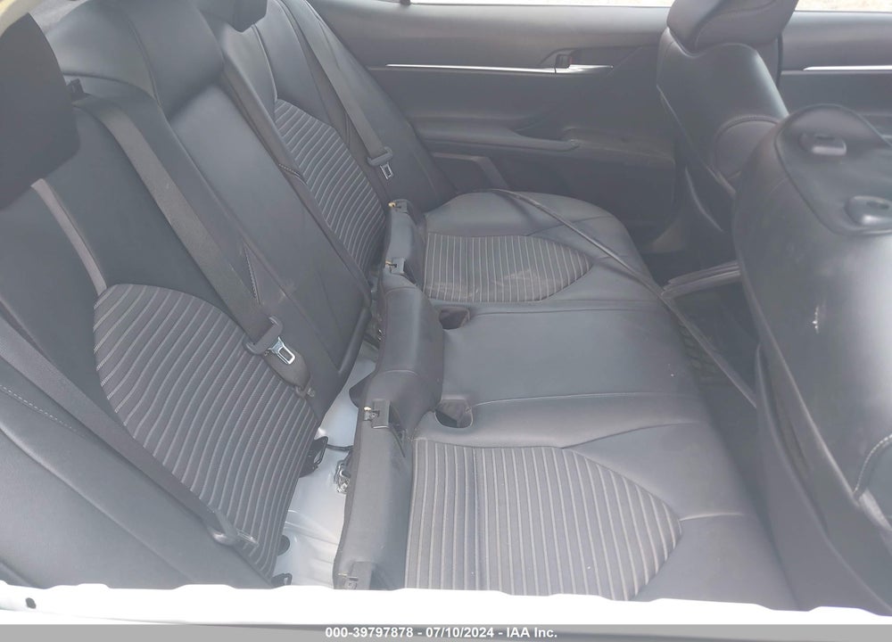 2021 TOYOTA CAMRY SE AWD VIN: 4T1G11BK3MU045055