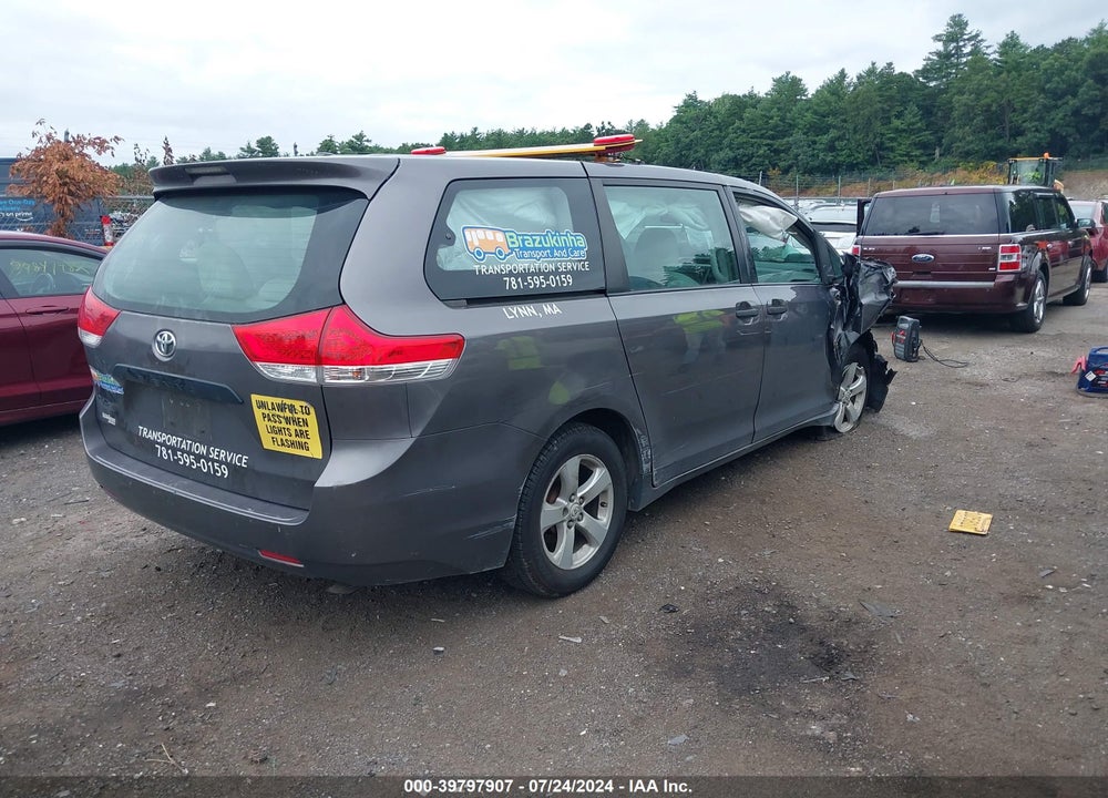 2011 TOYOTA SIENNA BASE V6 VIN: 5TDZK3DC9BS006967