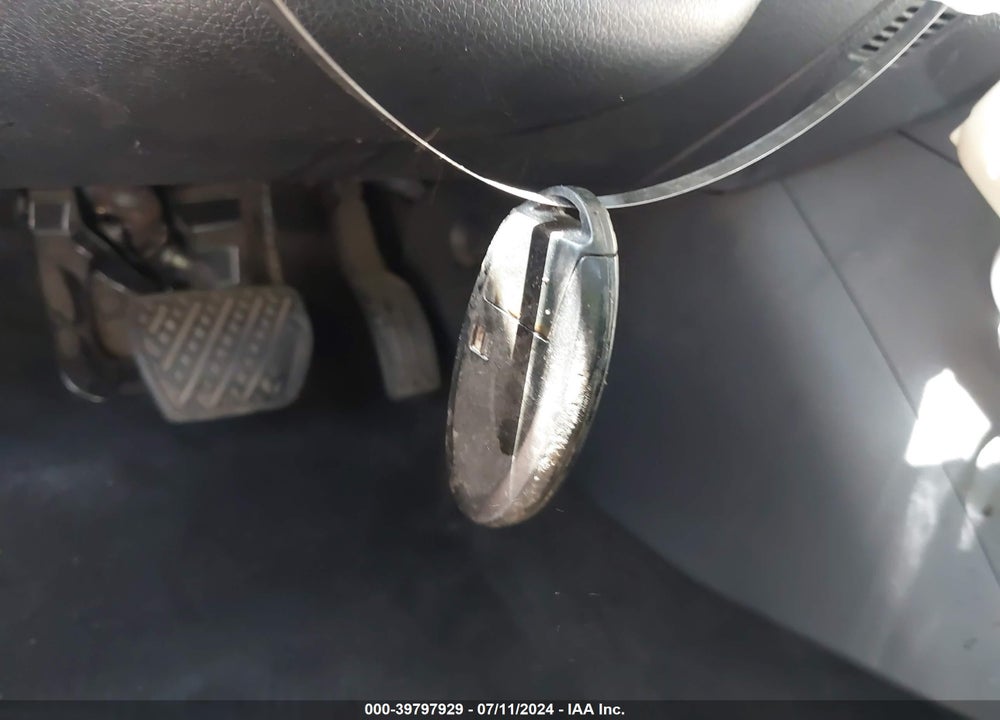 2018 NISSAN SENTRA SR VIN: 3N1AB7AP0JY254899