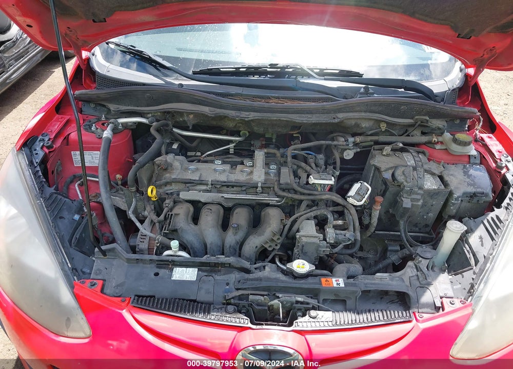 2013 MAZDA 2 SPORT VIN: JM1DE1KZ4D0165589