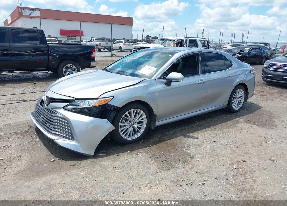 2020 TOYOTA CAMRY XLE VIN: 4T1F11AKXLU866505