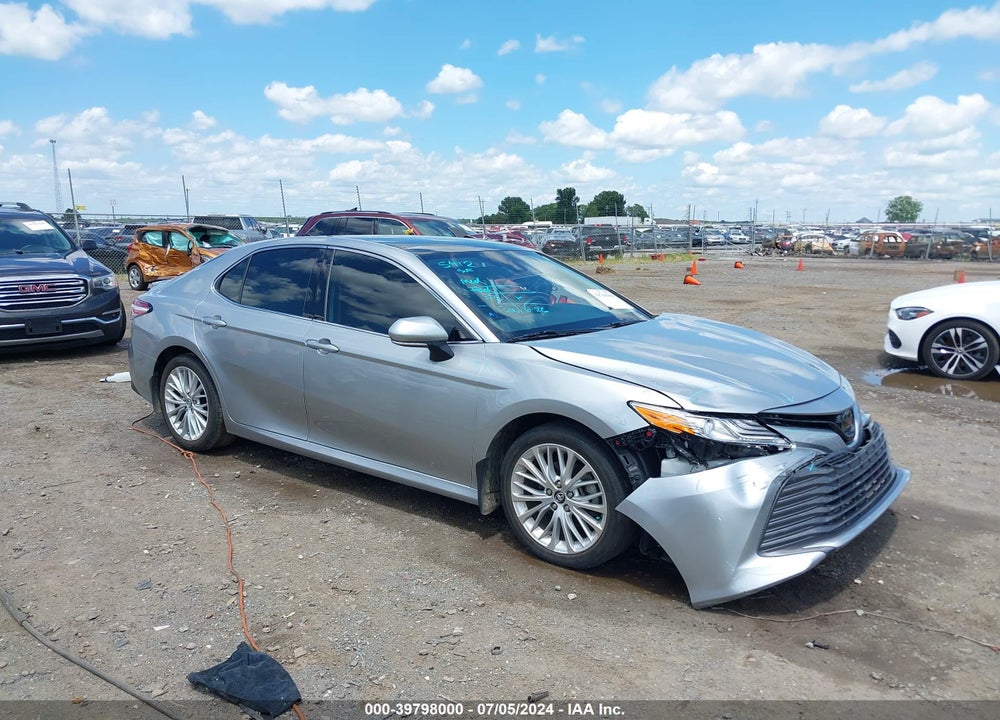 2020 TOYOTA CAMRY XLE VIN: 4T1F11AKXLU866505