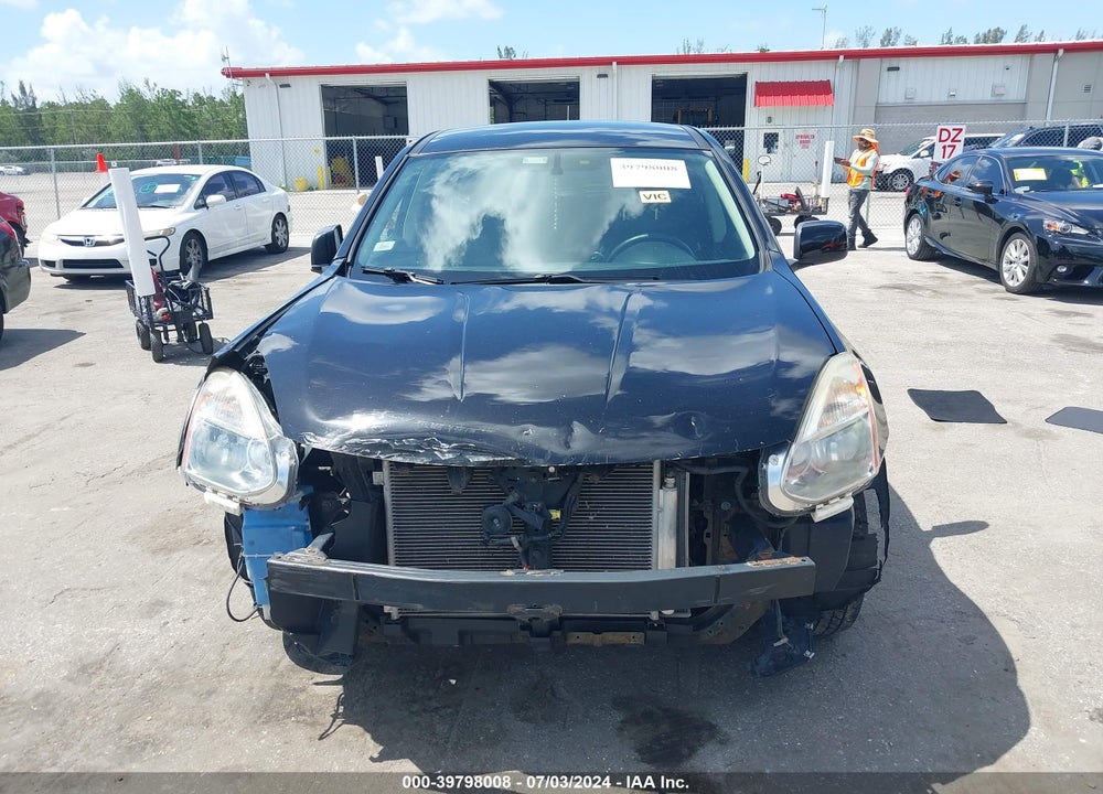 2013 NISSAN ROGUE S VIN: JN8AS5MT1DW548063