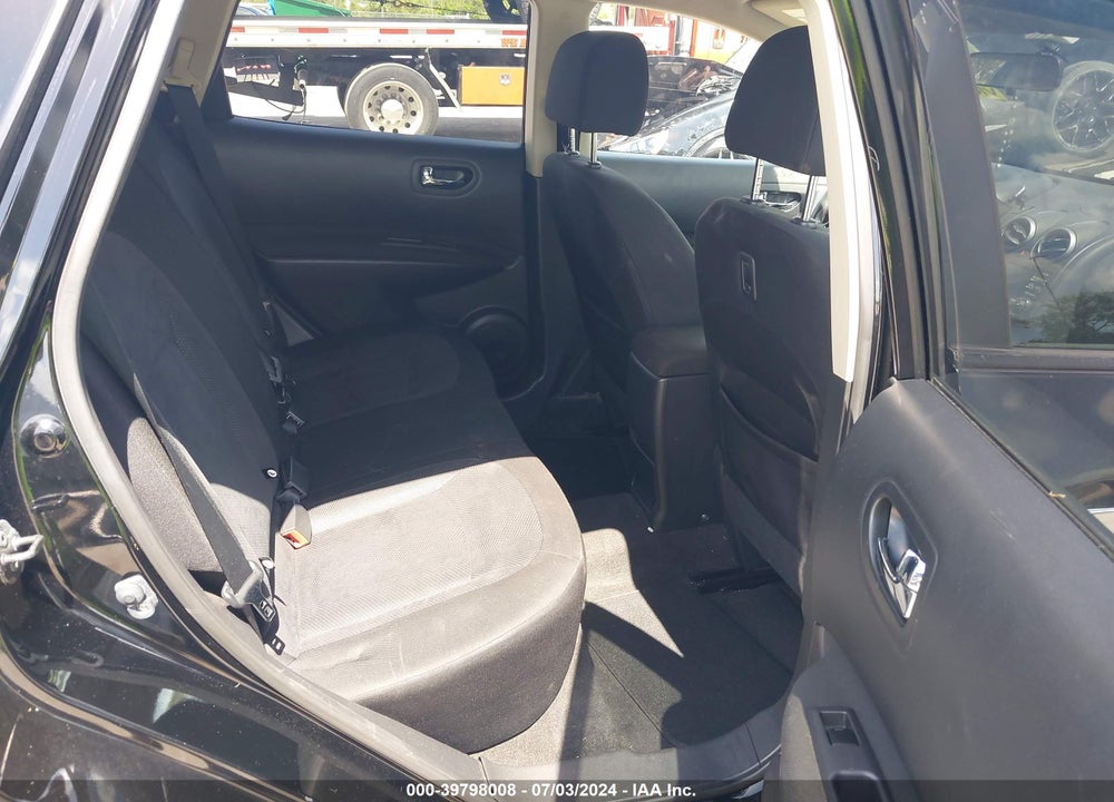 2013 NISSAN ROGUE S VIN: JN8AS5MT1DW548063