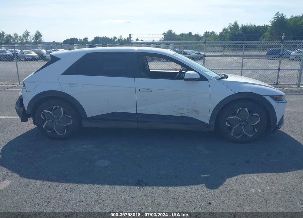 2022 HYUNDAI IONIQ 5 SEL VIN: KM8KNDAF1NU084233