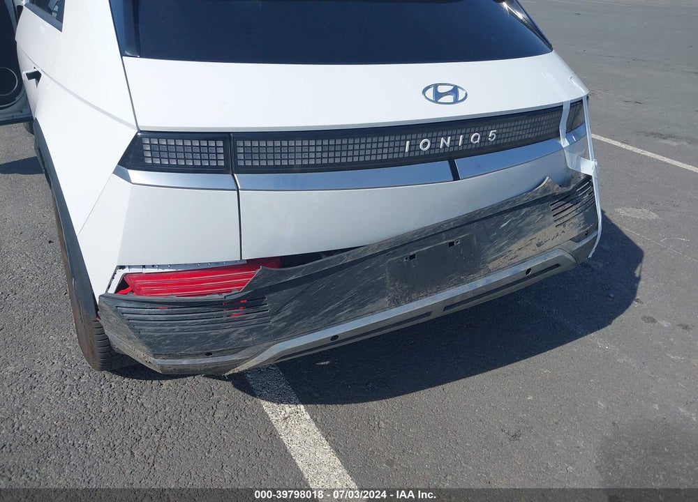 2022 HYUNDAI IONIQ 5 SEL VIN: KM8KNDAF1NU084233