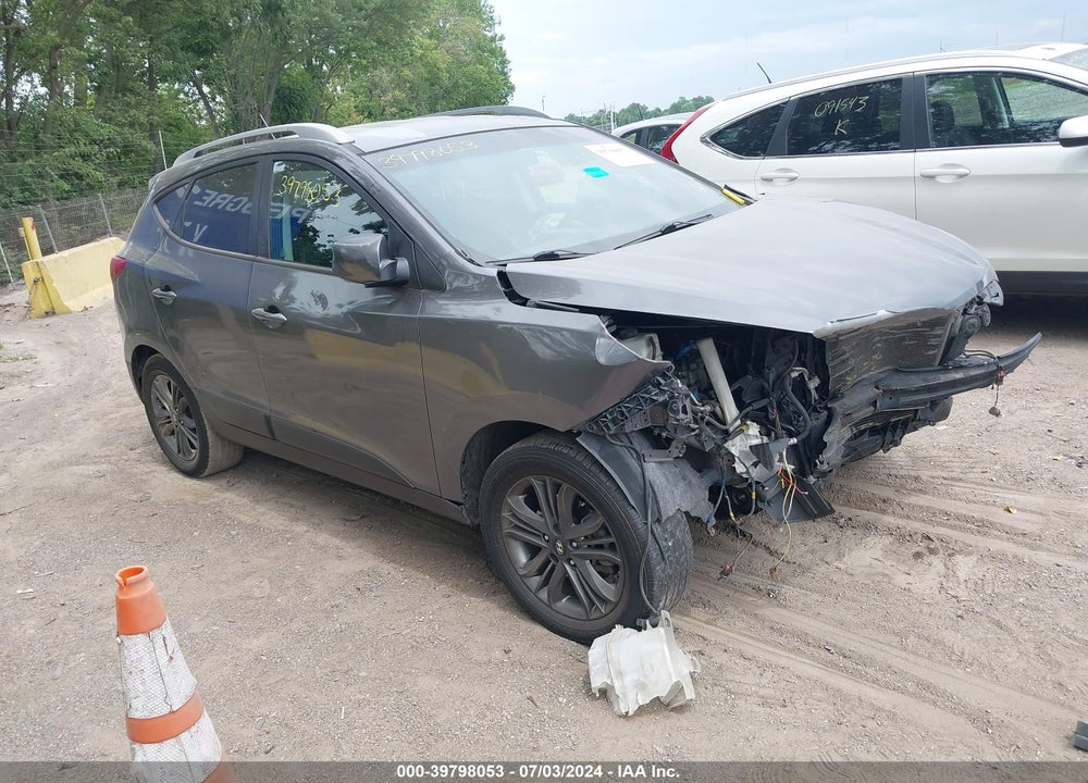 2014 HYUNDAI TUCSON SE VIN: KM8JU3AG4EU841045