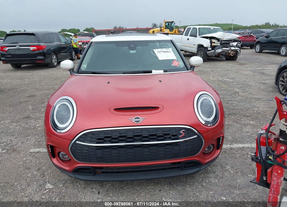 2022 MINI CLUBMAN COOPER S VIN: WMWLV7C0XN2P98292
