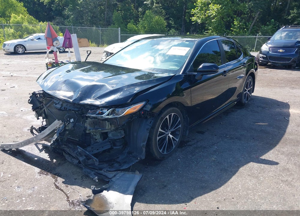 2019 TOYOTA CAMRY SE VIN: 4T1B11HK4KU680655