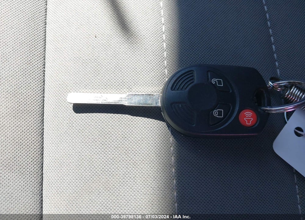 2014 FORD ESCAPE SE VIN: 1FMCU9GX3EUA30579
