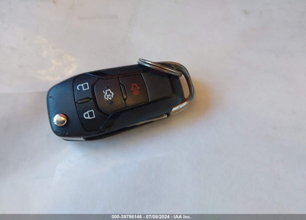 2014 FORD FUSION SE VIN: 3FA6P0H79ER366981