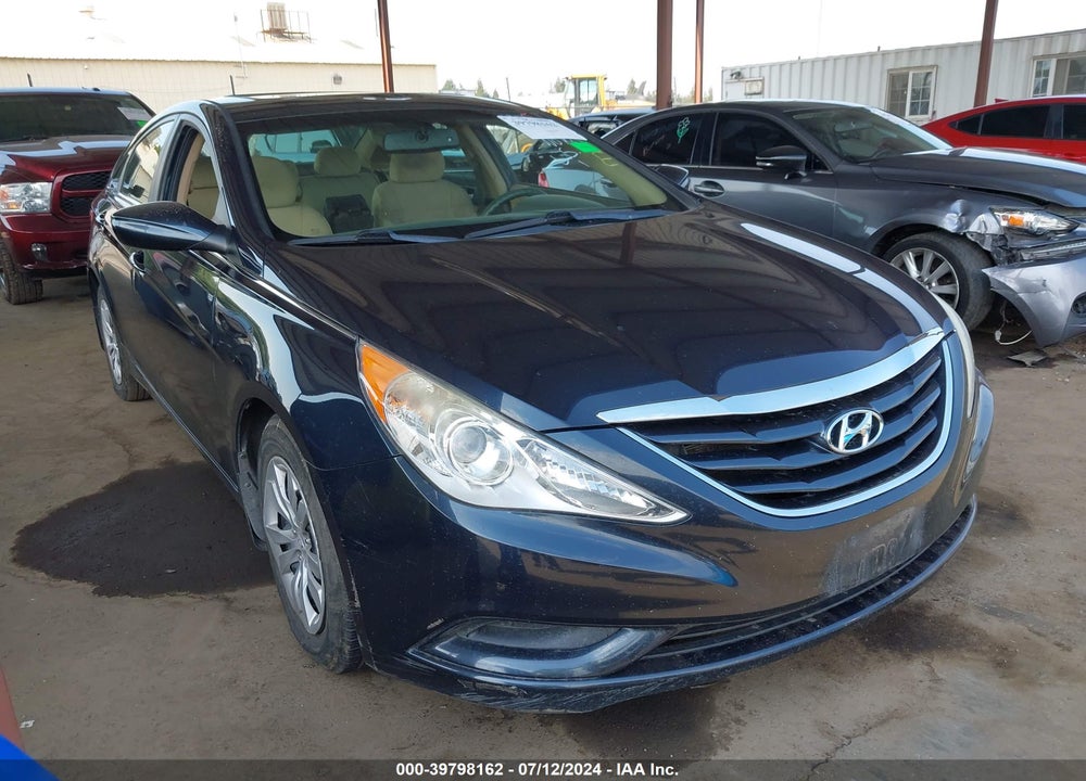 2013 HYUNDAI SONATA GLS VIN: 5NPEB4AC8DH565802