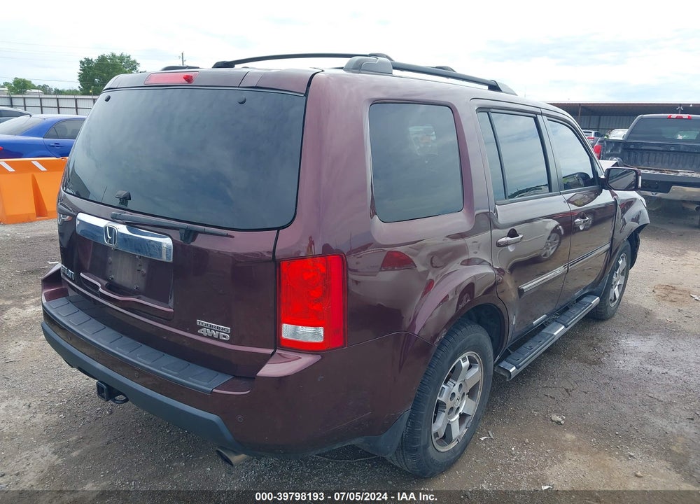 2011 HONDA PILOT TOURING VIN: 5FNYF4H94BB072559