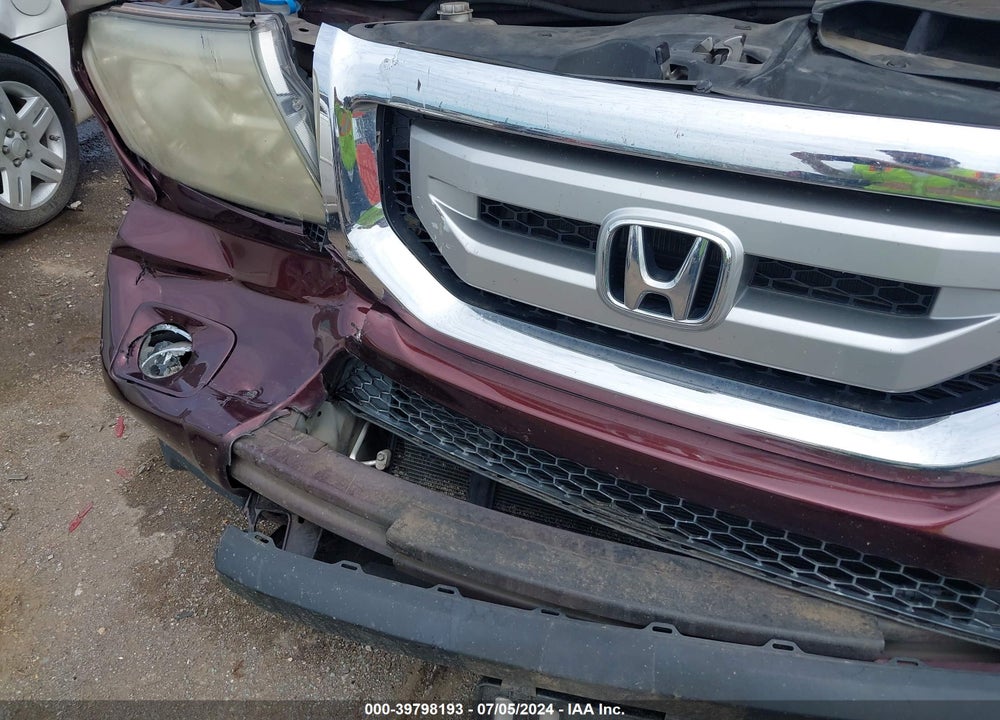 2011 HONDA PILOT TOURING VIN: 5FNYF4H94BB072559