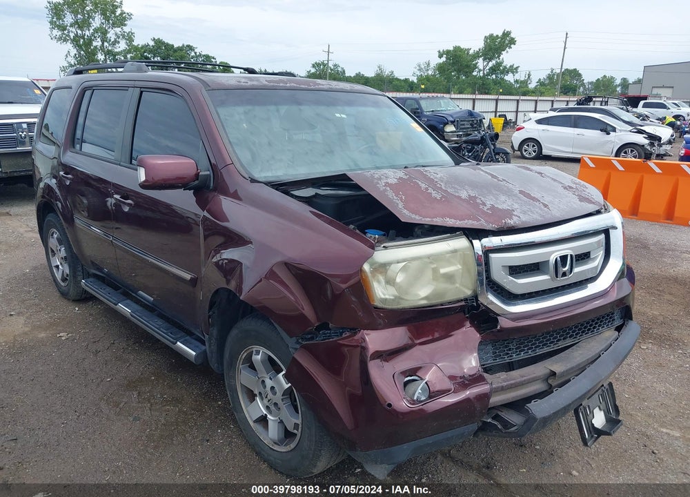 2011 HONDA PILOT TOURING VIN: 5FNYF4H94BB072559