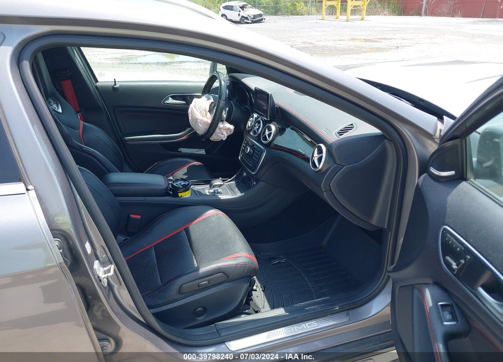 2015 MERCEDES-BENZ GLA 45 AMG 4MATIC VIN: WDDTG5CB1FJ131241