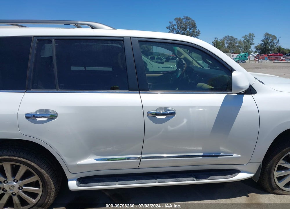 2011 LEXUS LX 570 VIN: JTJHY7AX3B4078328