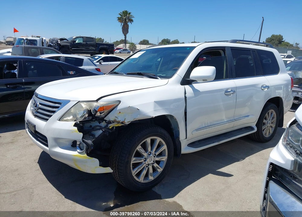 2011 LEXUS LX 570 VIN: JTJHY7AX3B4078328