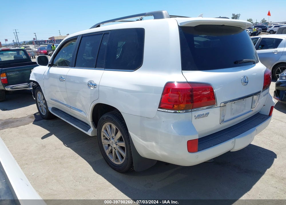 2011 LEXUS LX 570 VIN: JTJHY7AX3B4078328