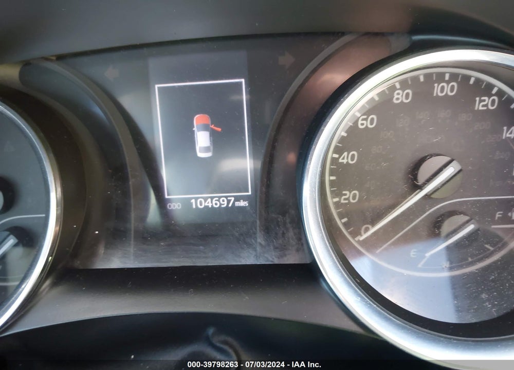 2019 TOYOTA CAMRY LE VIN: 4T1B11HK4KU752681