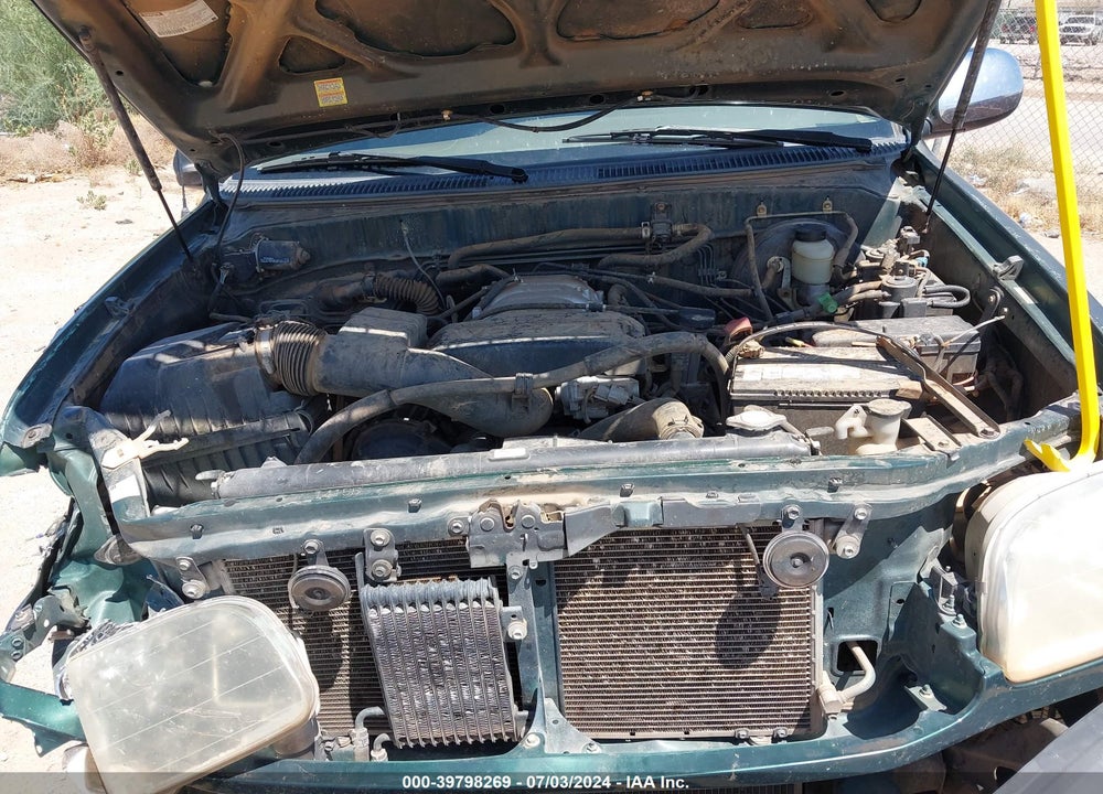 2000 TOYOTA TUNDRA SR5 V8 VIN: 5TBRT3414YS070122