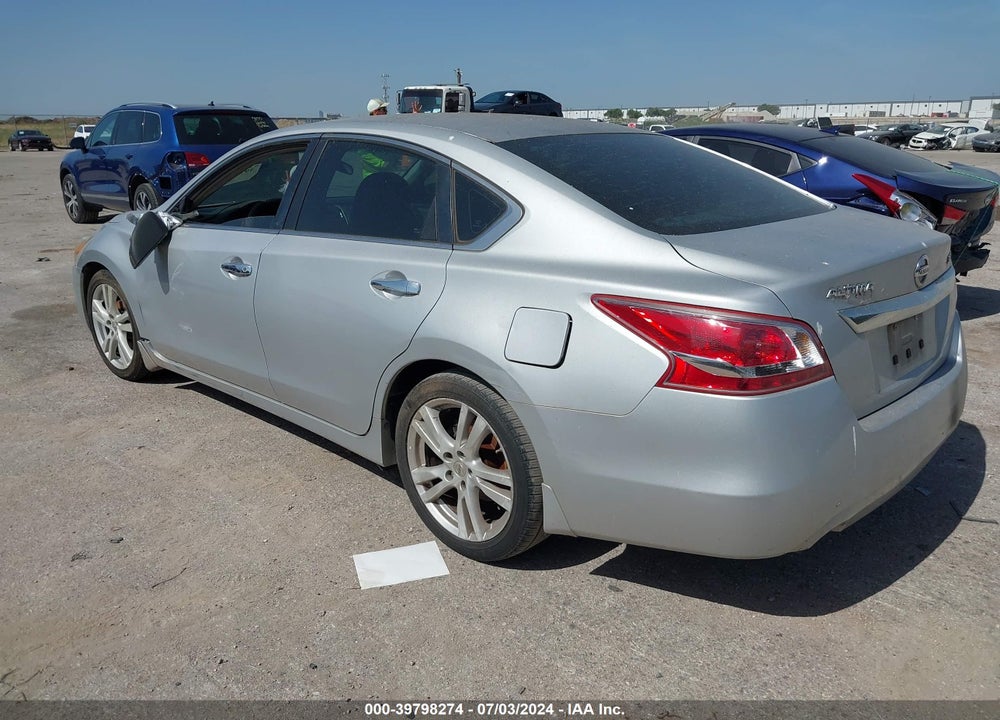 2013 NISSAN ALTIMA 3.5 S VIN: 1N4BL3AP6DN496823