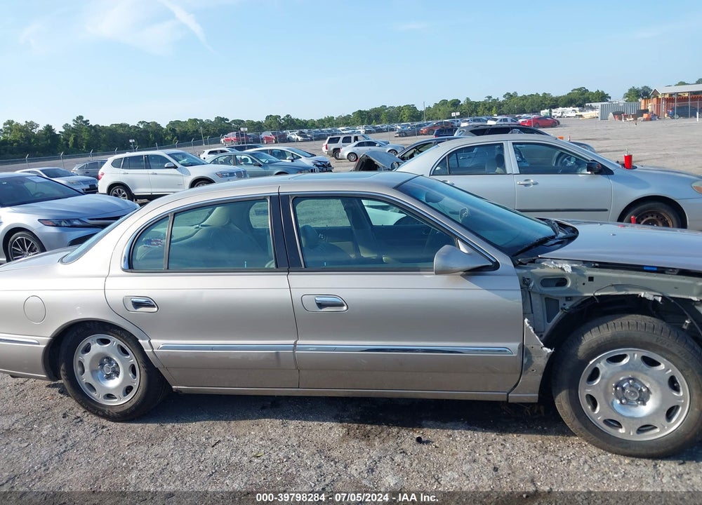 2002 LINCOLN CONTINENTAL VIN: 1LNHM97V52Y606679