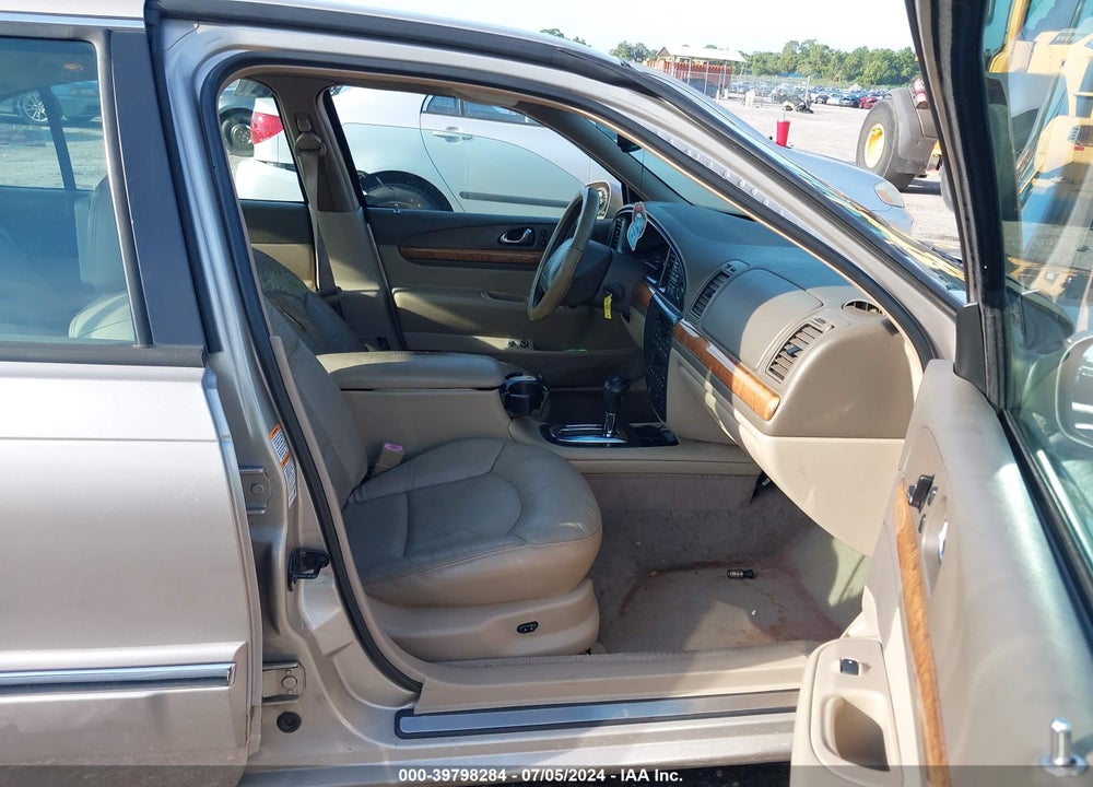 2002 LINCOLN CONTINENTAL VIN: 1LNHM97V52Y606679