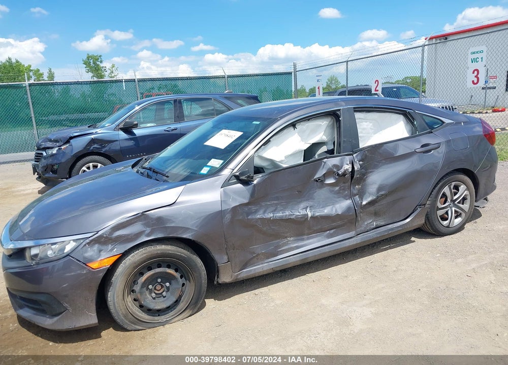 2018 HONDA CIVIC LX VIN: 2HGFC2F5XJH608784
