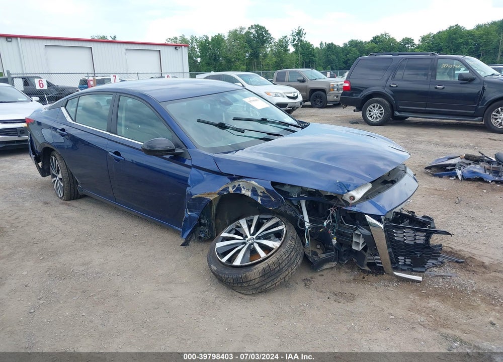 2022 NISSAN ALTIMA SR INTELLIGENT AWD VIN: 1N4BL4CWXNN318943