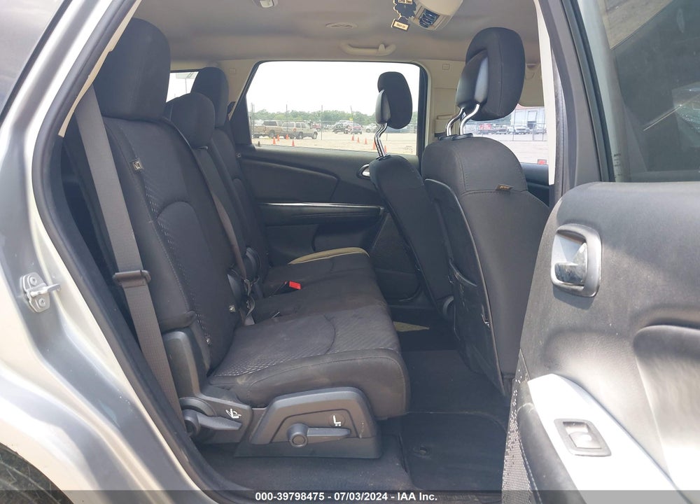 2019 DODGE JOURNEY SE VIN: 3C4PDCBB6KT853091