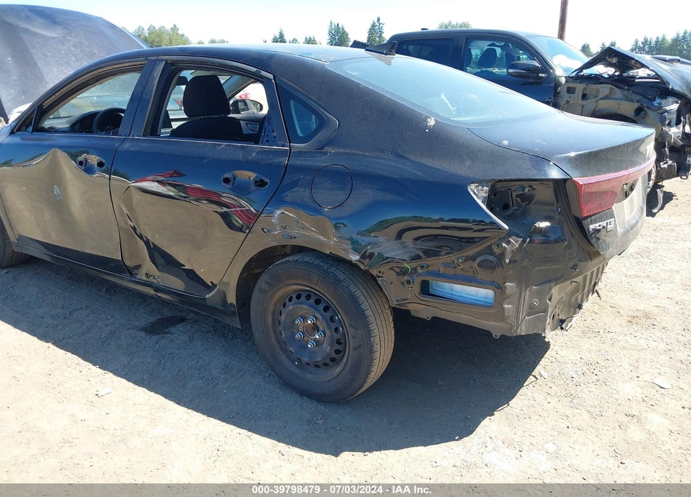 2022 KIA FORTE VIN: 3KPF24ADXNE429822
